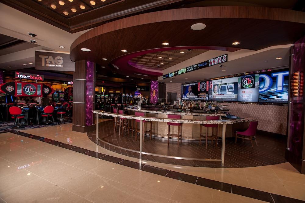 Harrah'S Casino & Hotel Council Bluffs Exterior photo